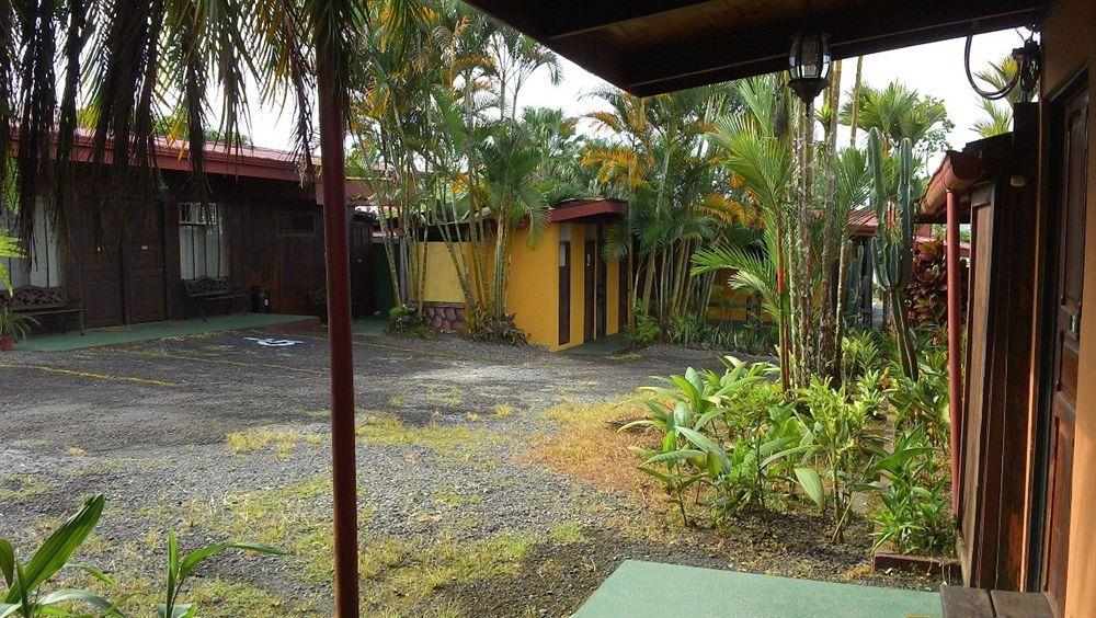 Hotel Destinos Arenal La Fortuna Exterior foto