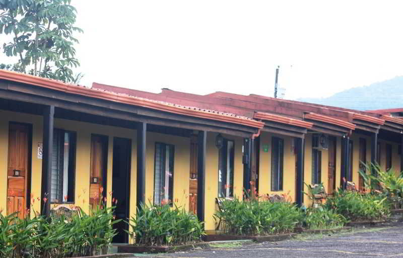 Hotel Destinos Arenal La Fortuna Exterior foto