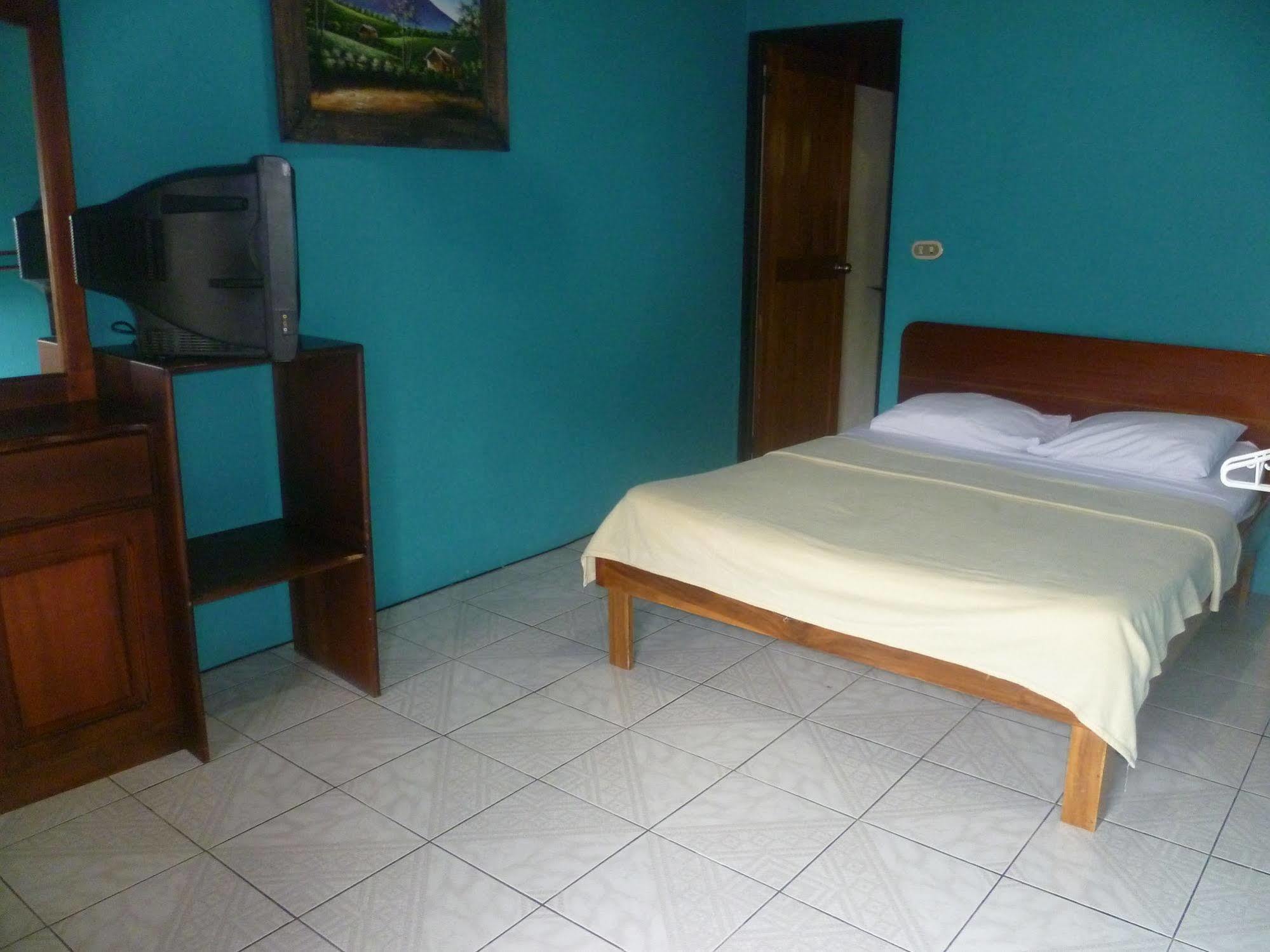Hotel Destinos Arenal La Fortuna Exterior foto
