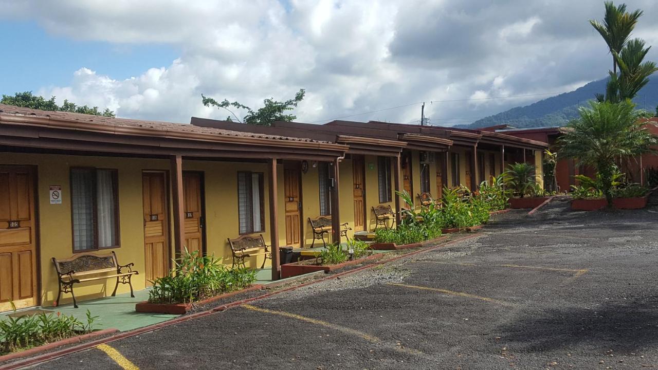 Hotel Destinos Arenal La Fortuna Exterior foto