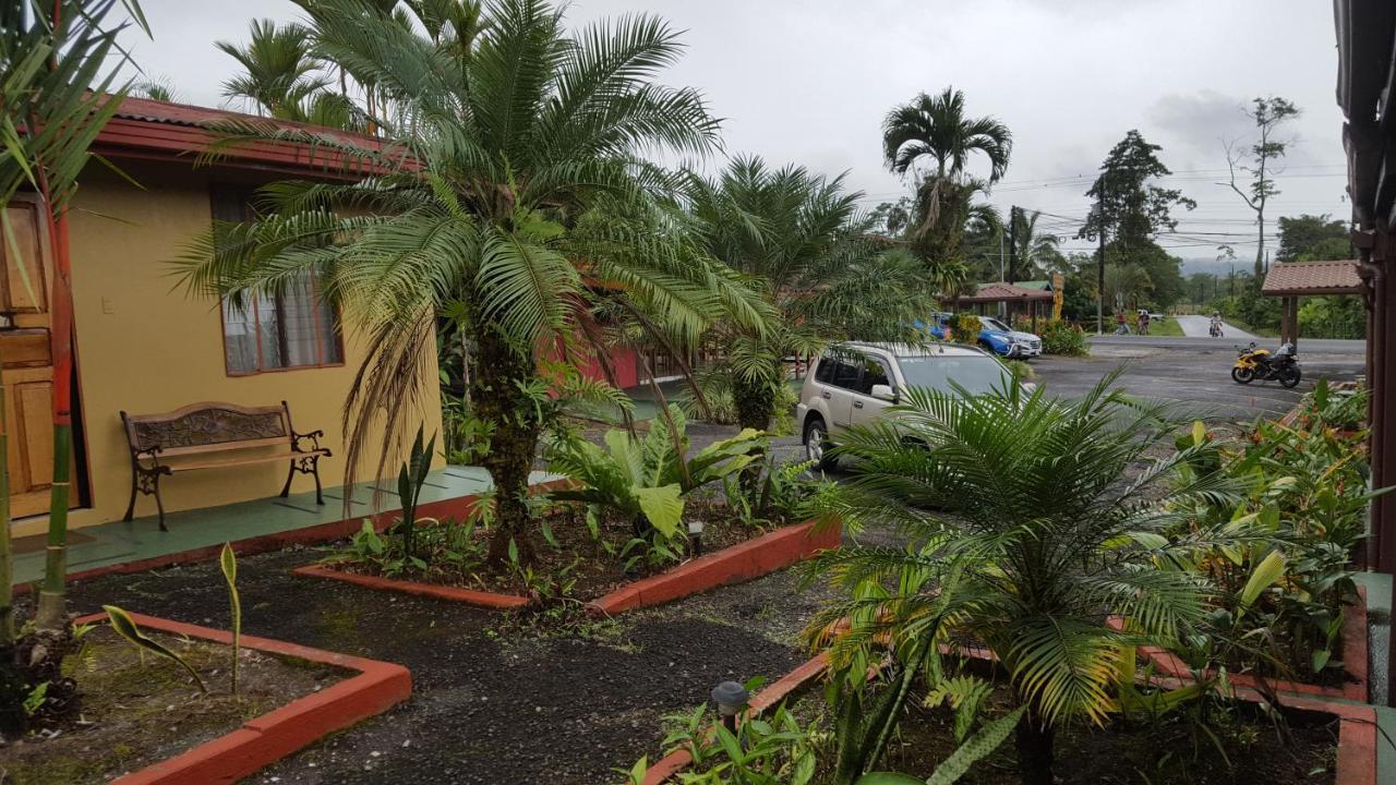 Hotel Destinos Arenal La Fortuna Exterior foto